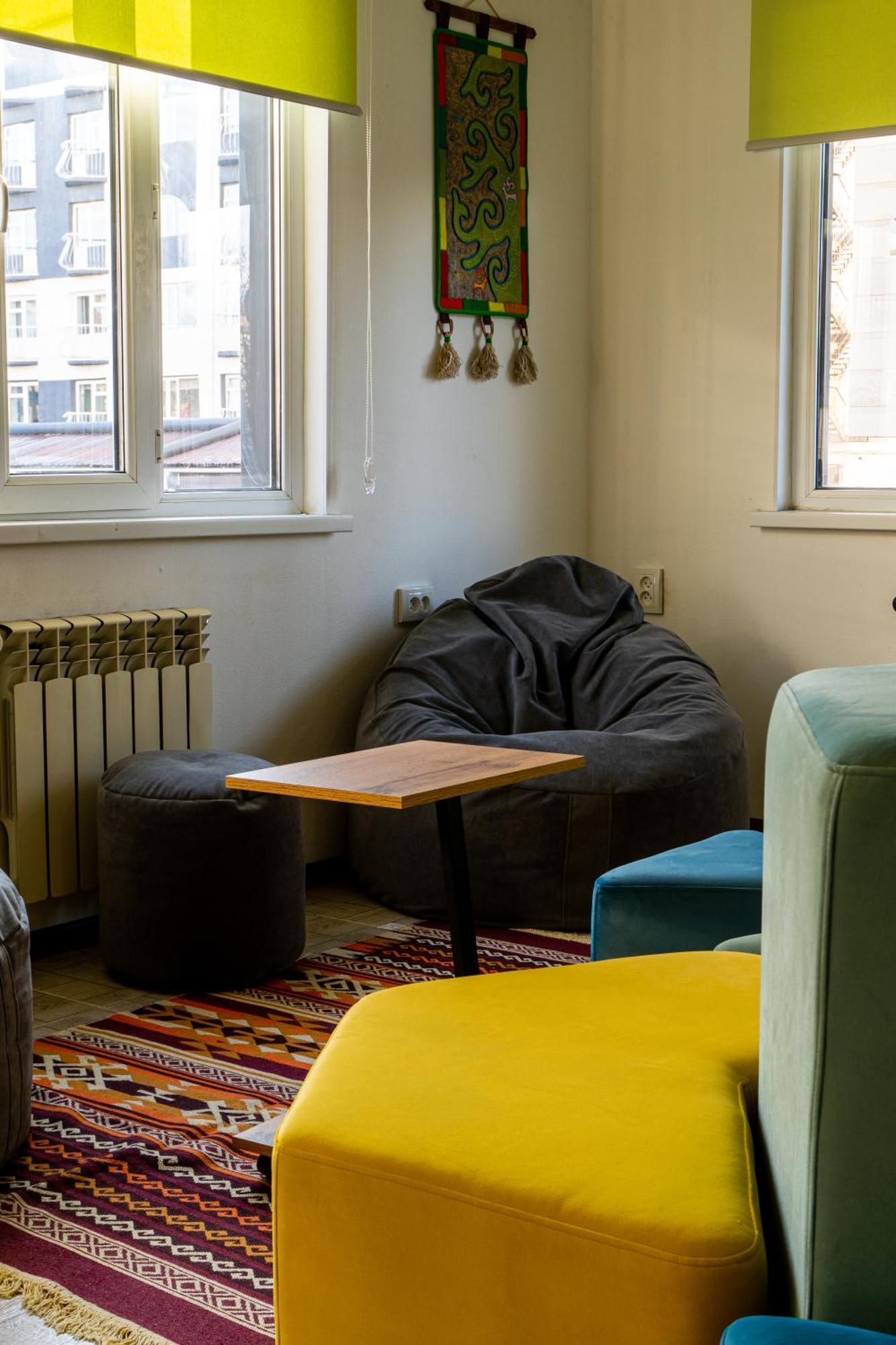 People Hostel & Coworking Μπισκέκ Εξωτερικό φωτογραφία